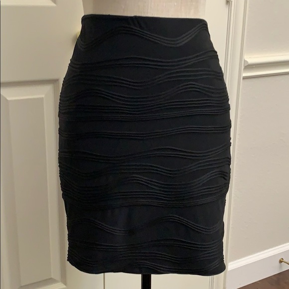 Heart Soul Black Skirt - Picture 1 of 5